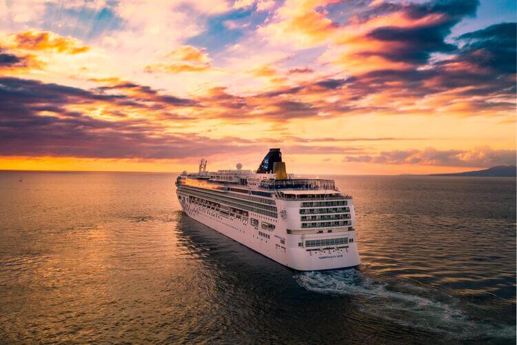 Cruiseships in Puerto Vallarta